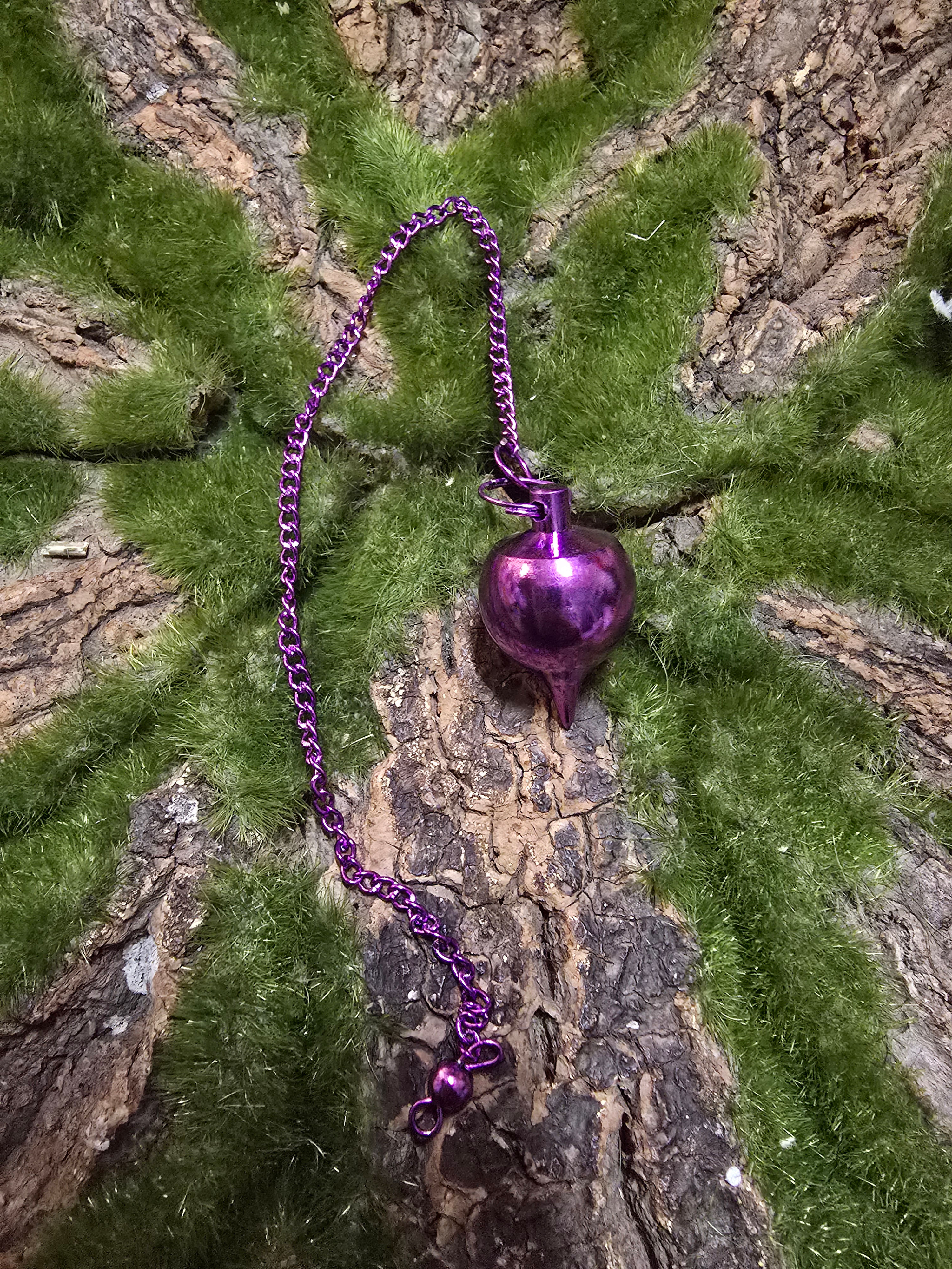 Dowsing Colored Pendulum