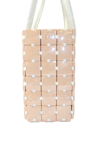 CHANEL パズル　バッグ Chanel Pink Puzzle Tile CC Logo Bag | Tokyo Roses Vintage