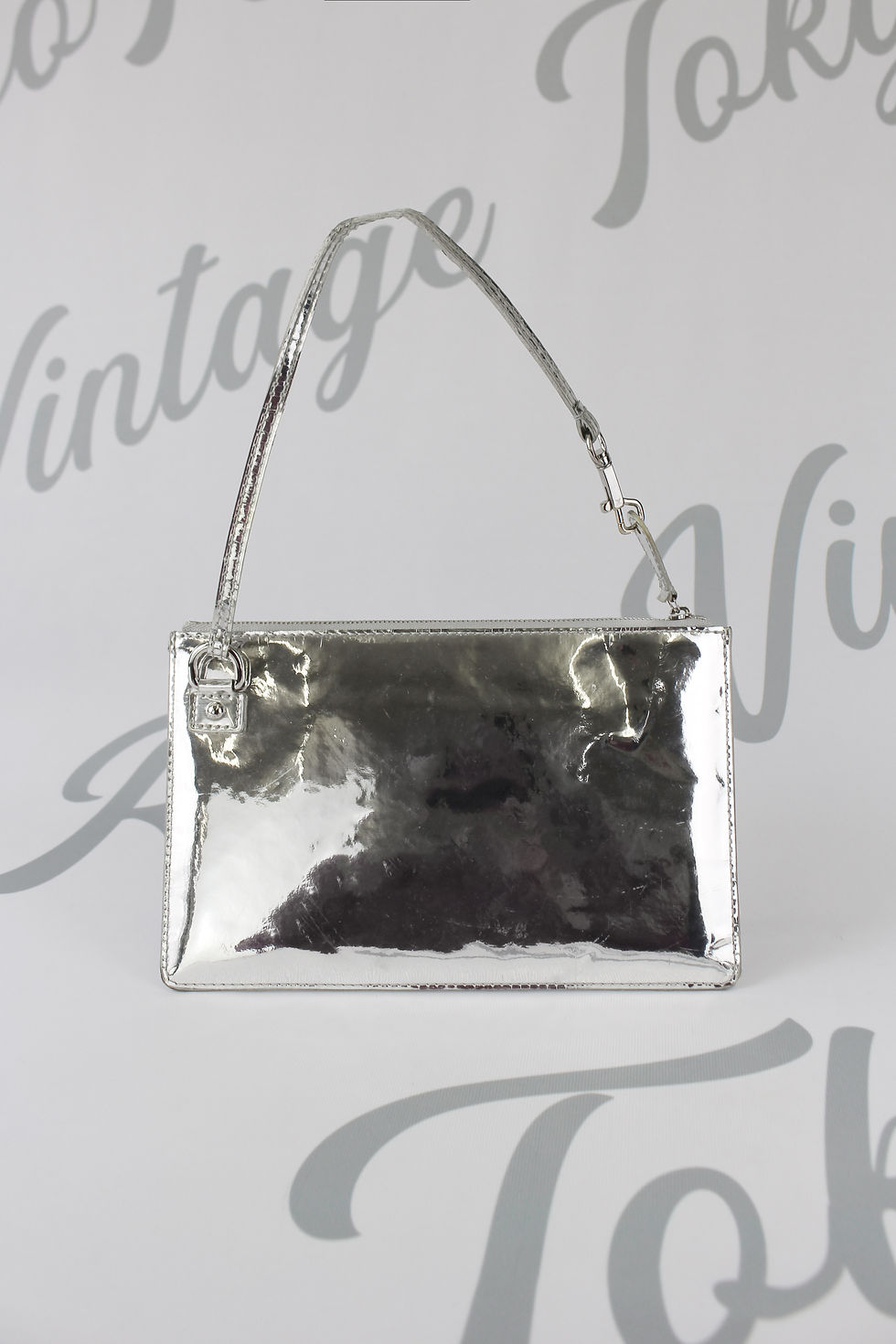 Thumbnail: Louis Vuitton Limited Edition Silver Miroir Pochette Clutch