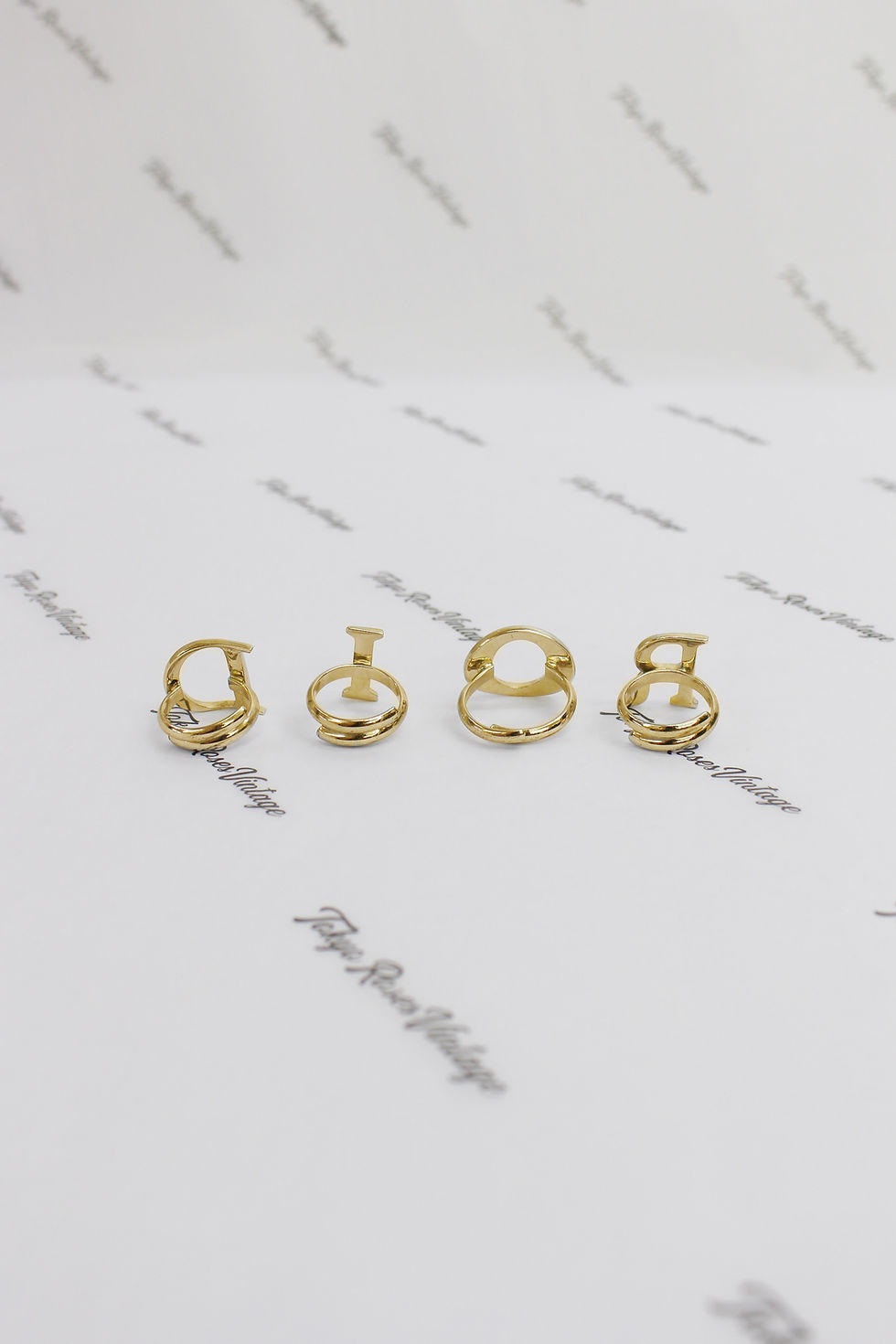 Thumbnail: Iconic Christian Dior 4 Ring Letter Set "D I O R" Gold Tone