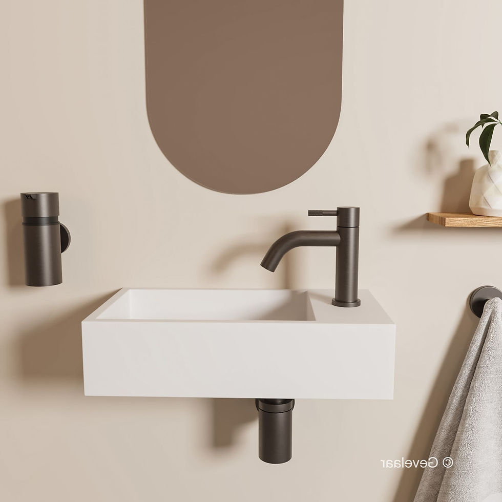 Thumbnail: Tanaro Eva fonteinset wasbak mat wit rechts solid surface bo kraan gunmetal