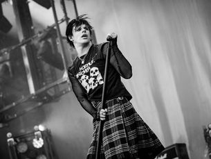 YUNGBLUD Live