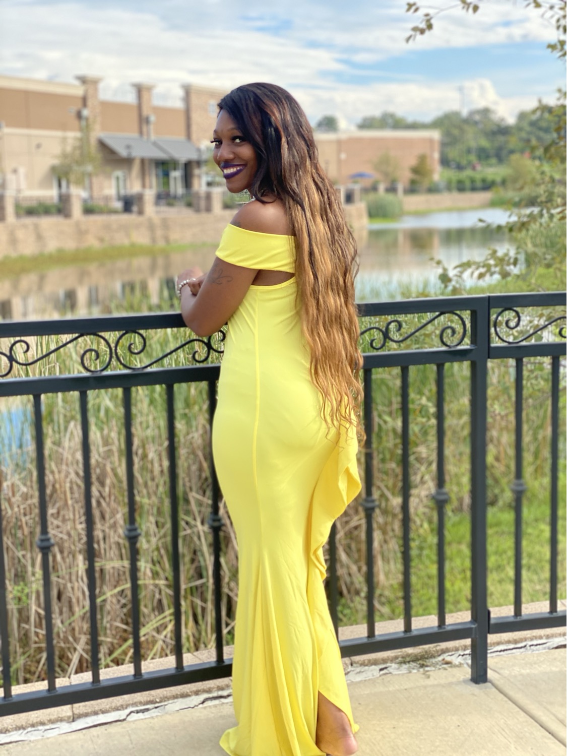 Writer: hallangie587