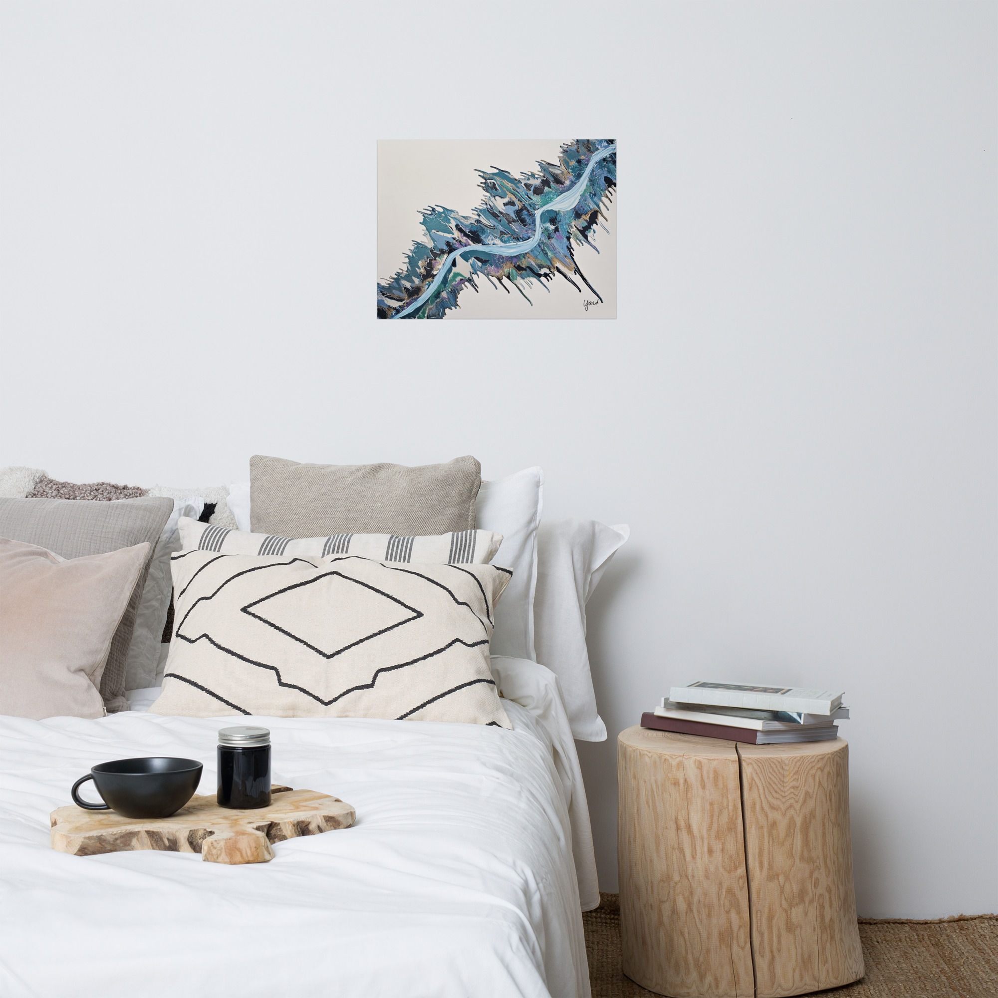Giant Beauty Poster Print