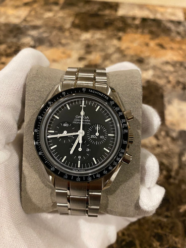omega speedmaster 1982