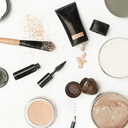 Scatered Makeup