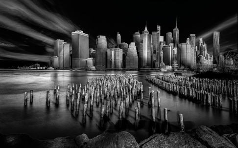 new york city Skyline from brooklyn over river black and white