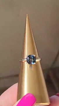 תמונה ממוזערת: טבעת בלו טופז סוויס, זהב צהוב 14k