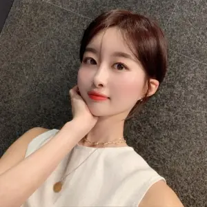 bcee1bfec4a2153ed93a55ca07ea1827.webp