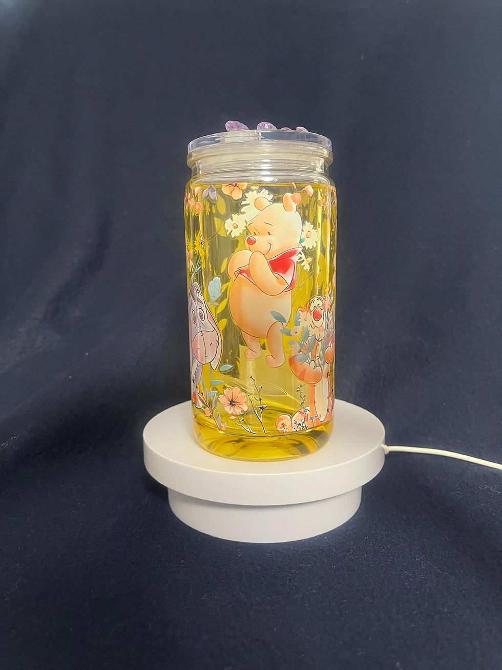Miniaturbild: Winnie Puh - Trinkbecher mit farblicher Befüllung