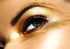Gold%20Eyes_edited.jpg