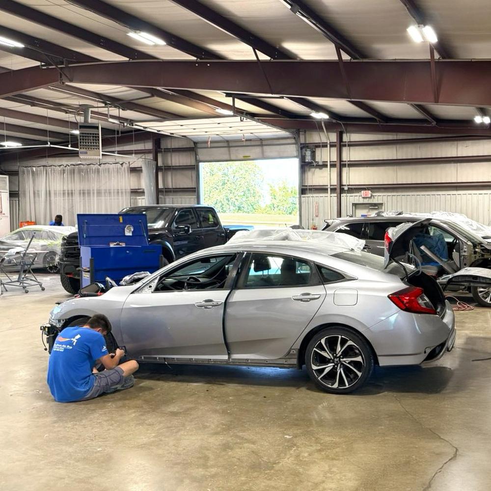 Sedan mid body repair