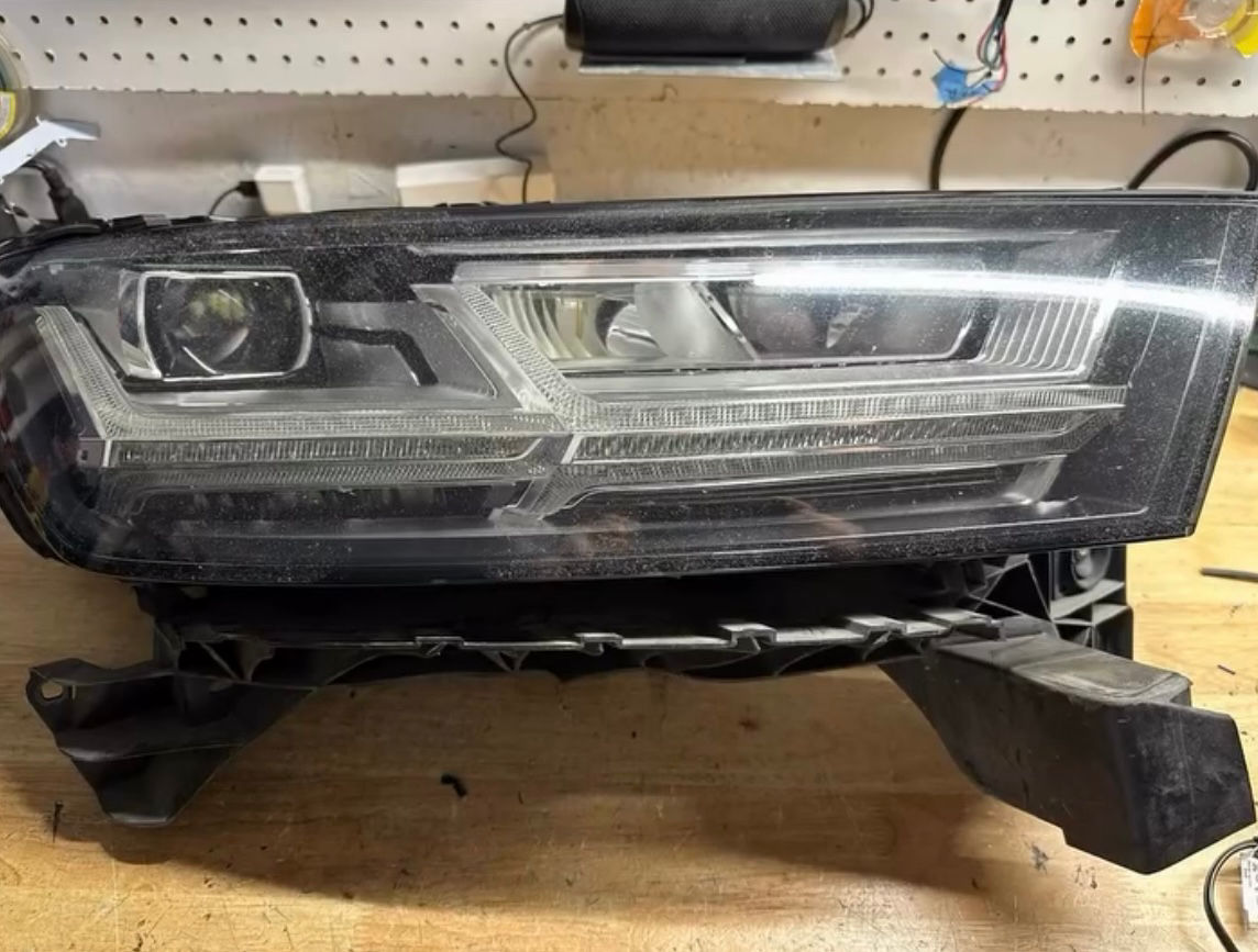 2017–2019 Audi Q7 Full LED DRL Repair & Lens Replacement Service