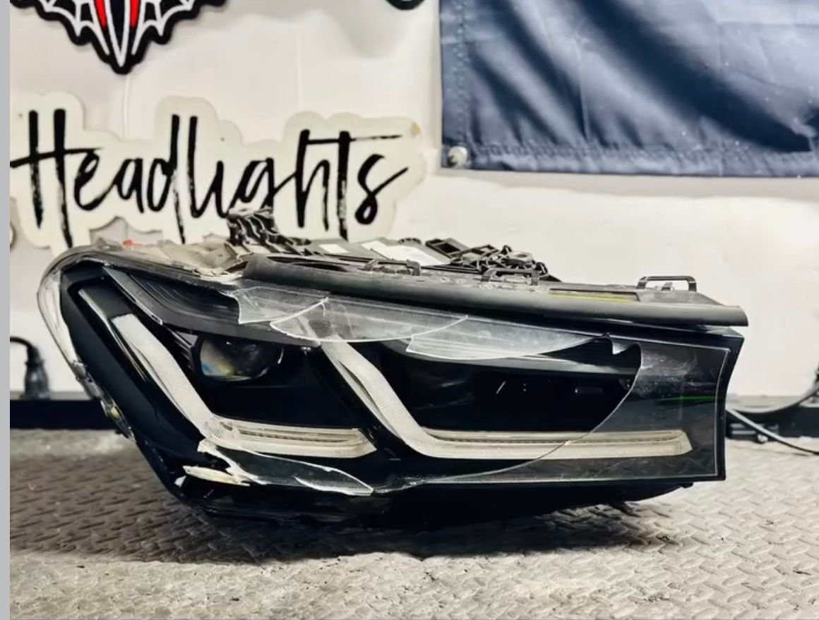 2021–2023 BMW 5 Series M5 540i Headlight Lens Replacement Service