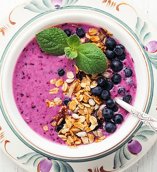 Smoothie with Granola