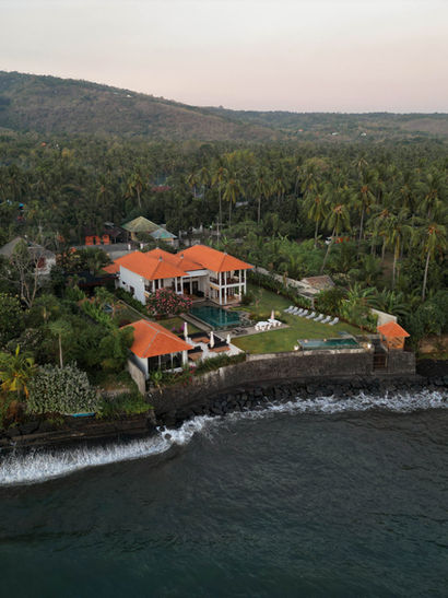 Seaside Oceana Tejakula