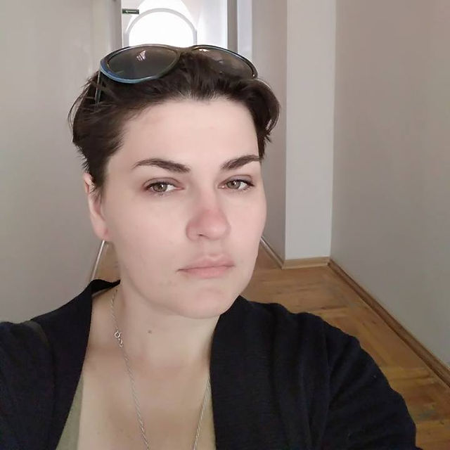 Анна Сирро
