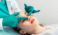 Septum Deviasyonu (Burun Kemiği Eğriliği)