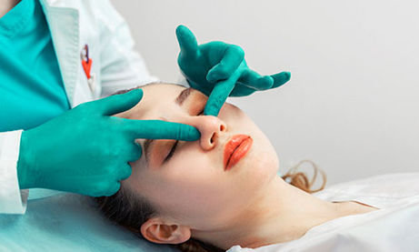 Septum Deviasyonu (Burun Kemiği Eğriliği)
