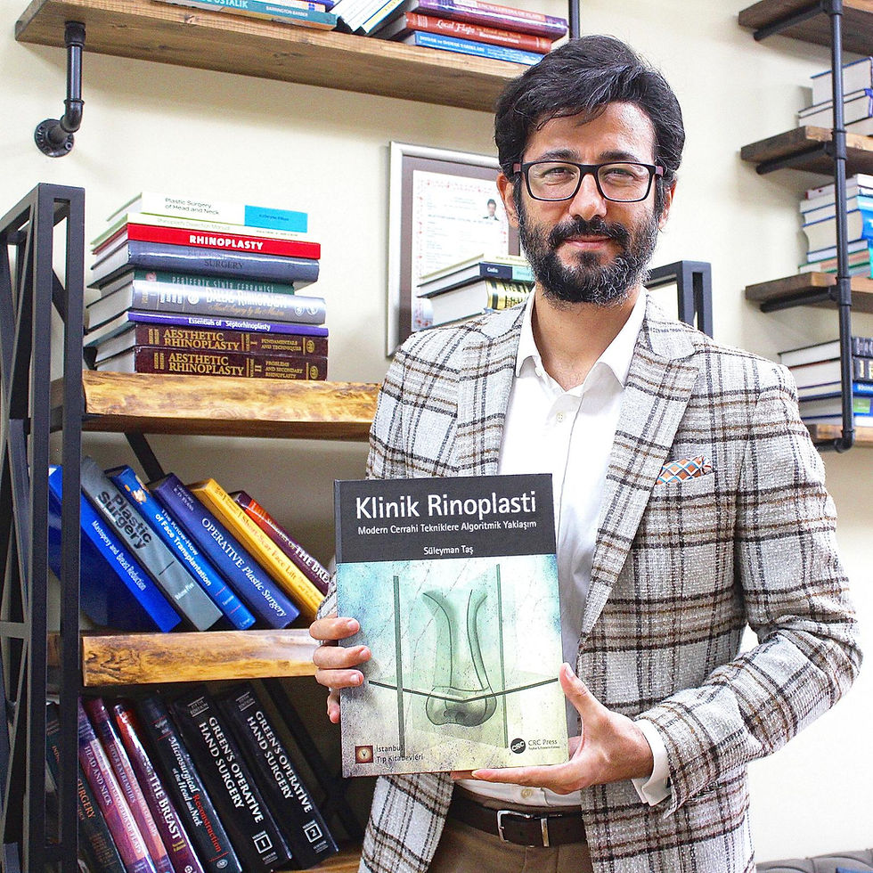 dr suleyman tas medical profile shot.jpeg