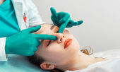 Septum Deviasyonu (Burun Kemiği Eğriliği)