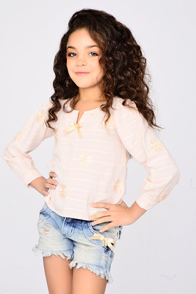 Thumbnail: Sophia Dantas