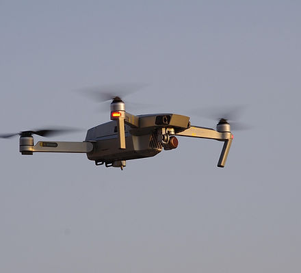 drone-6586331_1280.jpg