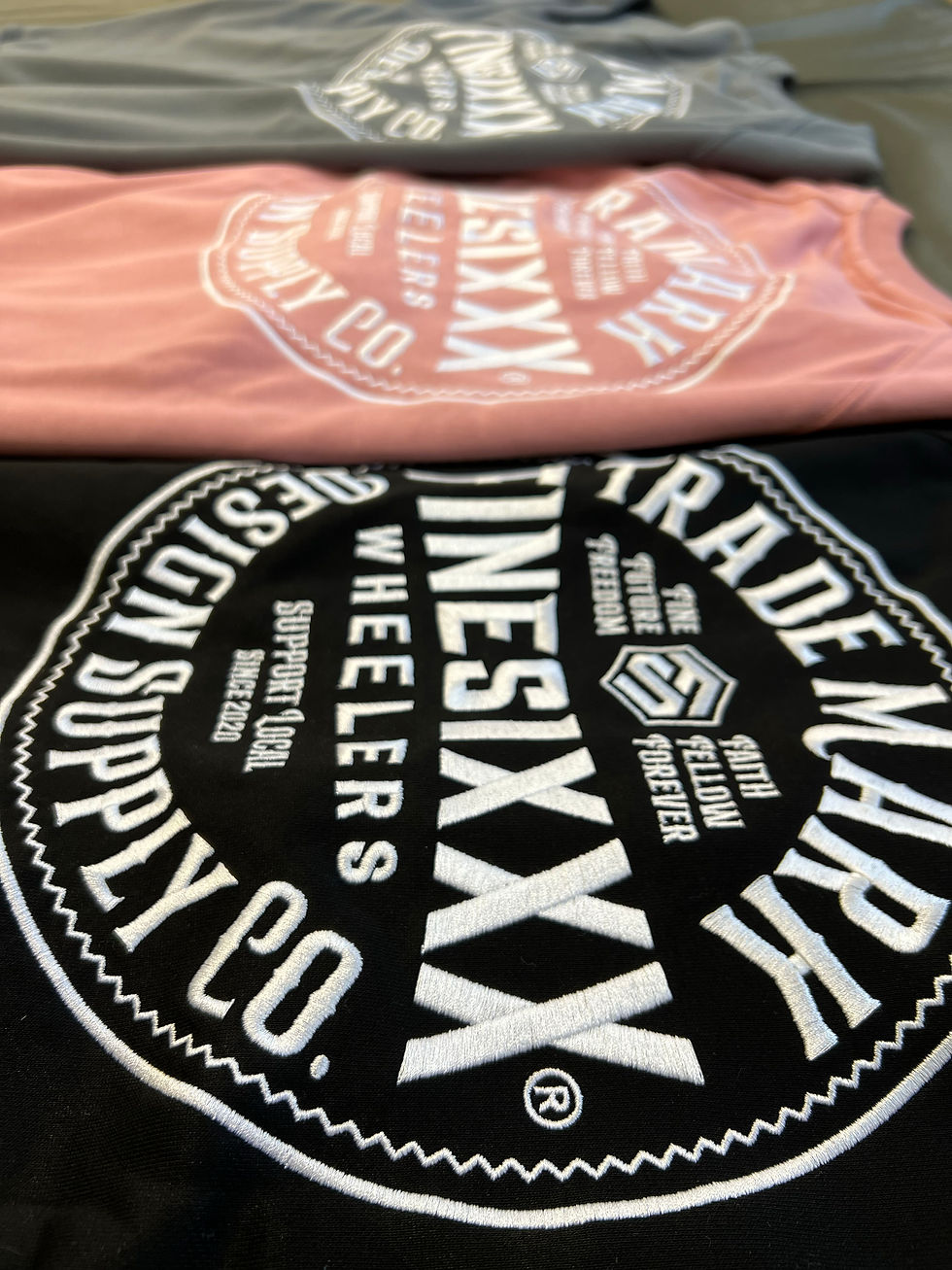 Thumbnail: TRADE MARK EMBROIDERY SWEAT - BLACK