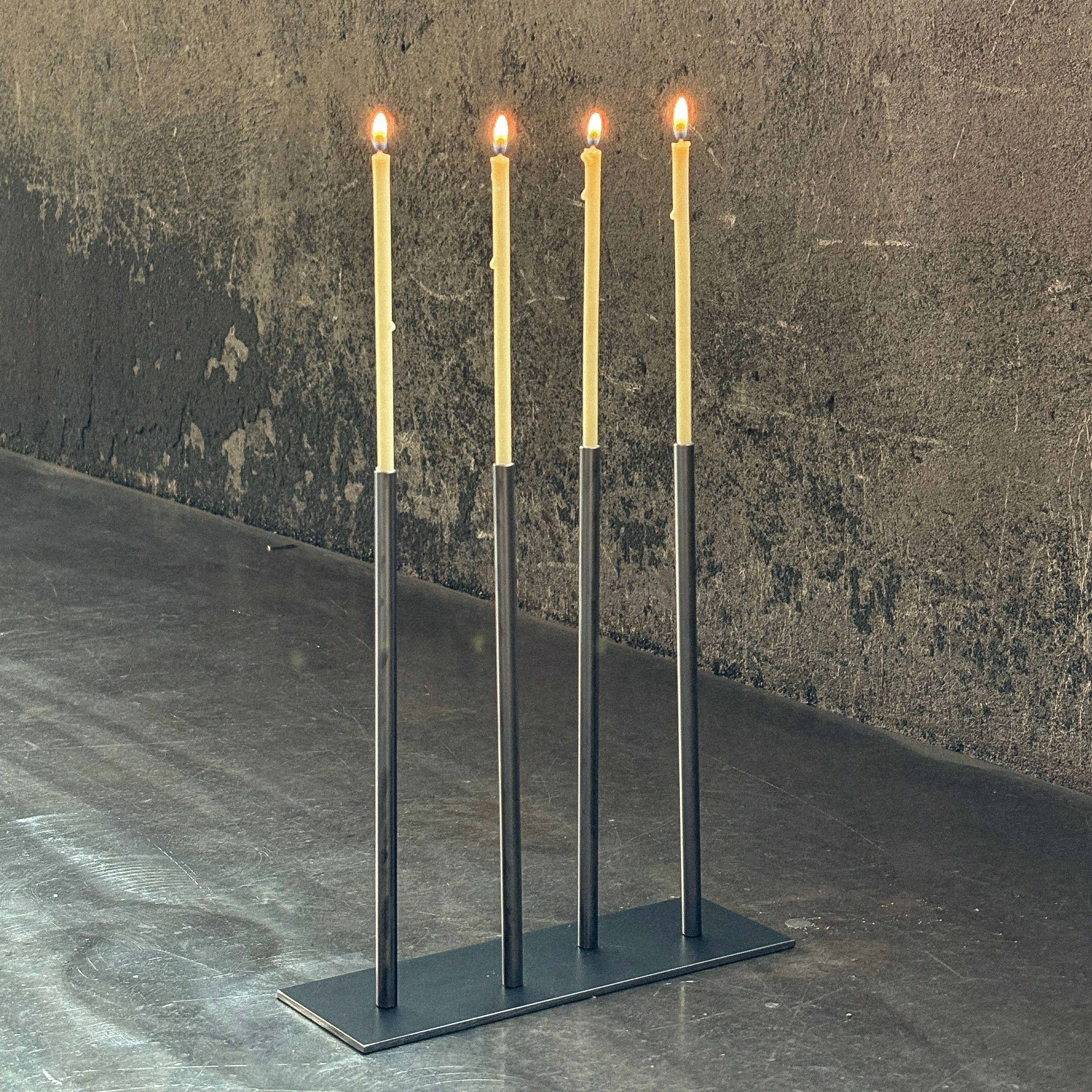 CLACK magnet candleholder | M