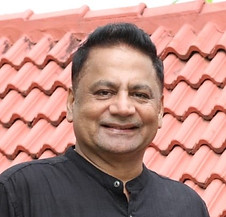 Manoj_pic2.jpg