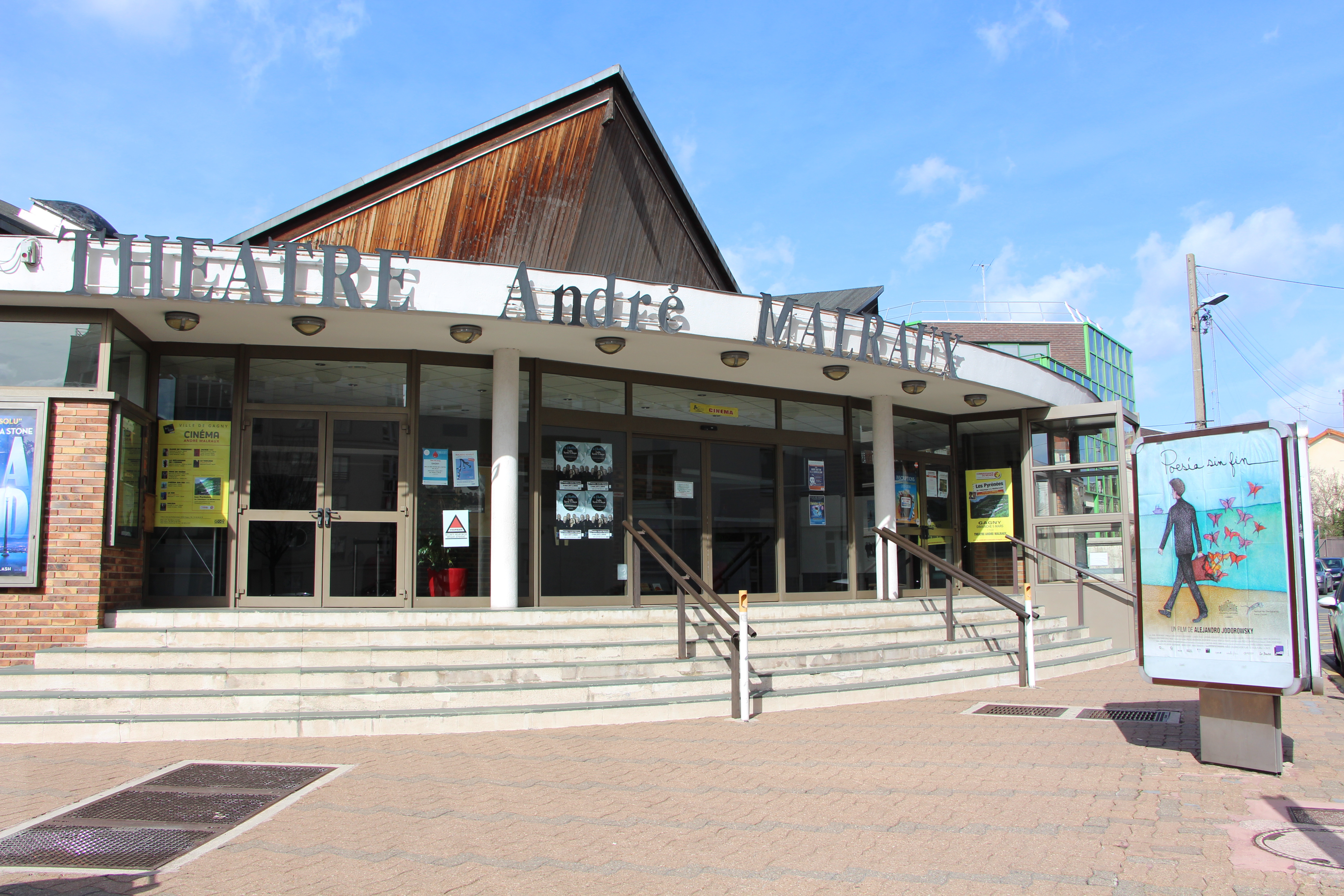 Le Théatre A Malraux