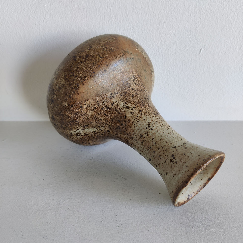 Thumbnail: Zweedse spikkelvaas Studio Art Pottery mogelijk John Andersson