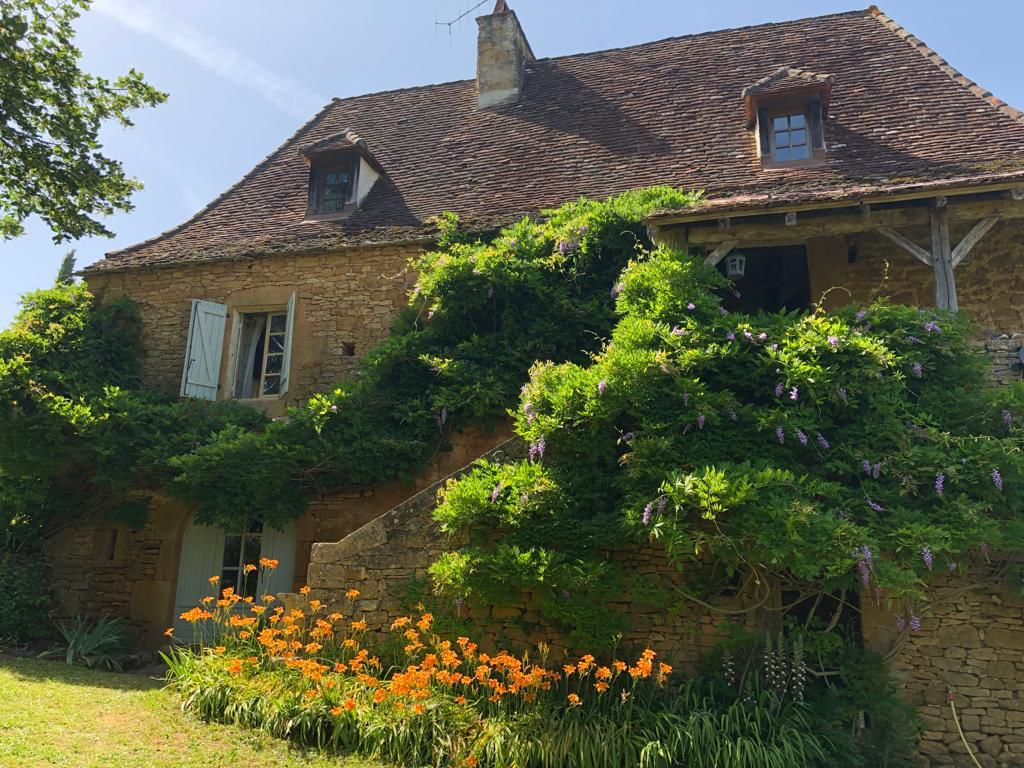 Le Coustalou Holiday Cottage in France Self Catering Lot Valley