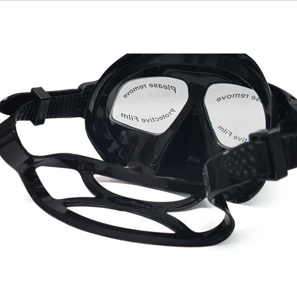 Thumbnail: Double K Jaguar R Freediving Mask