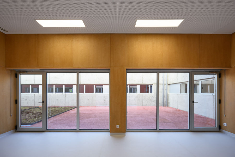 67-Sala de Movimento