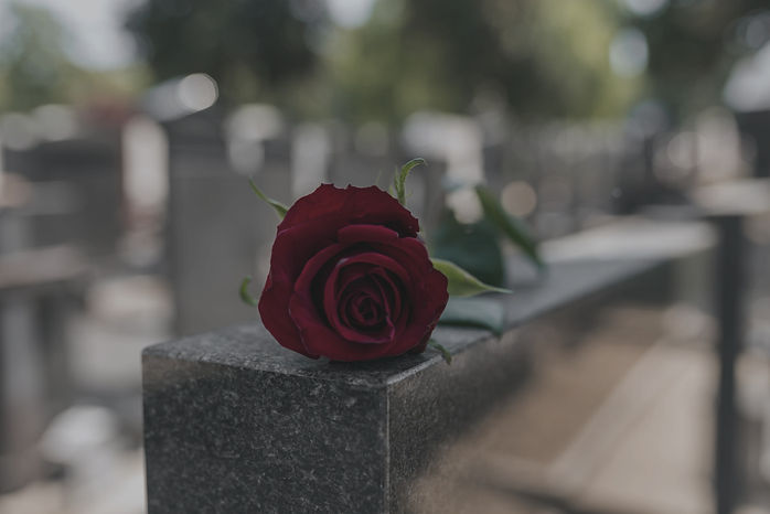 Похоронные услуги, Похоронное бюро, Похоронные принадлежности, Гробы, Траурные венки.