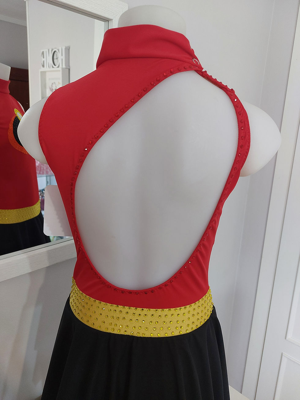 Miniatura: Maillot de Patinaje Artístico – Increíble