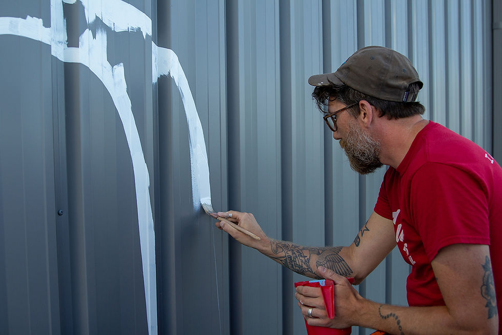 Dave Battjes sign painting