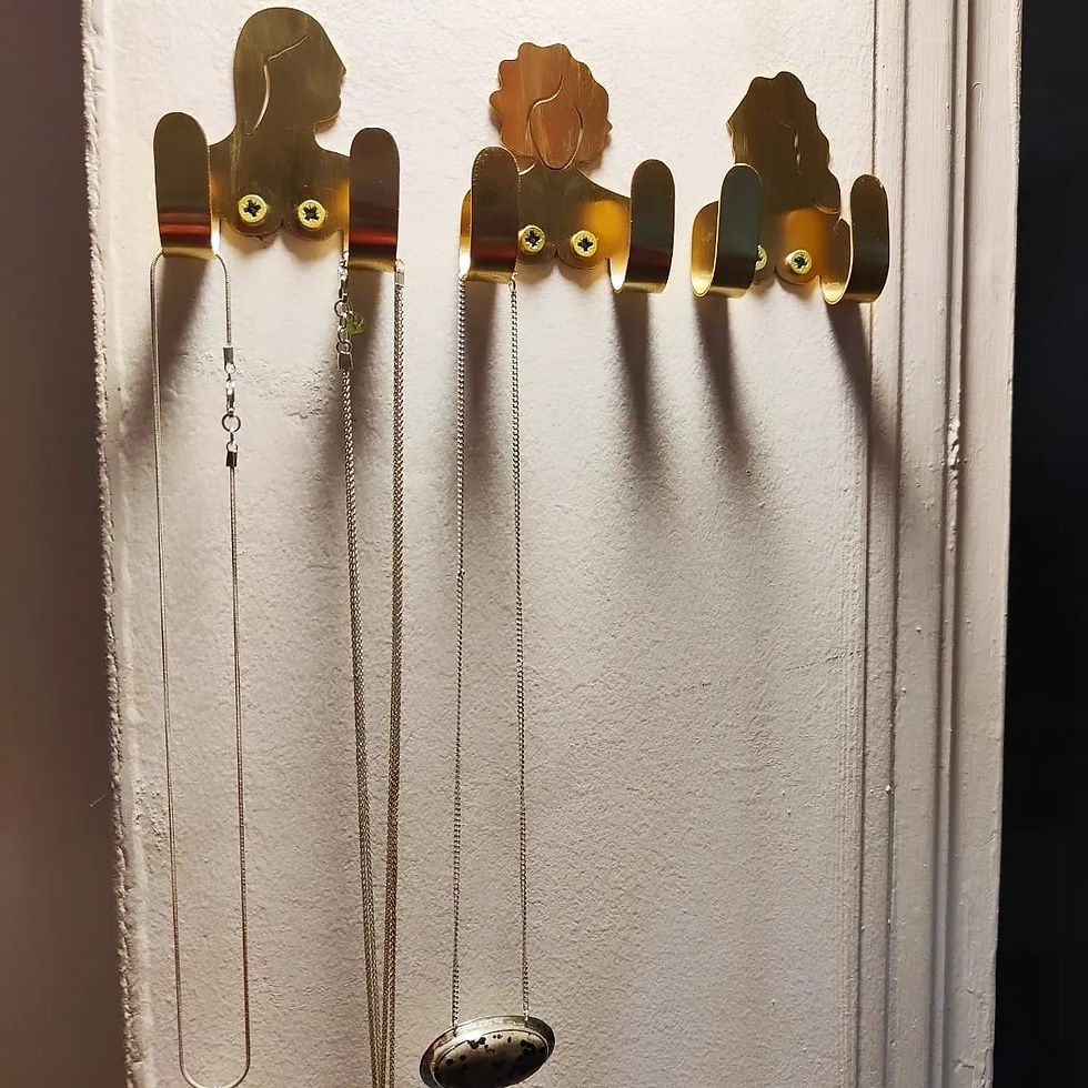 Thumbnail: Multipurpose Women-Shaped Hooks