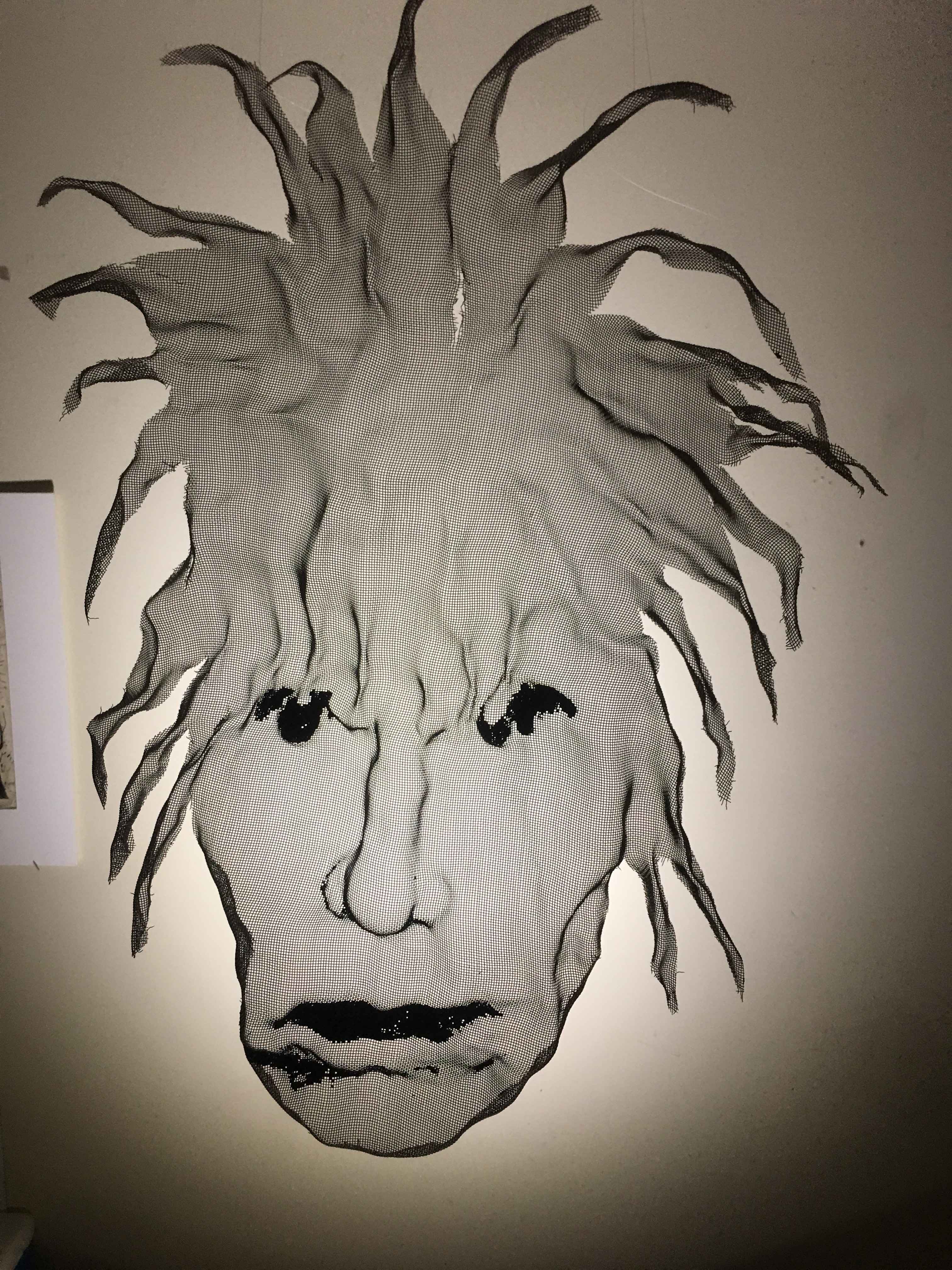 wire mesh sculpture portraits