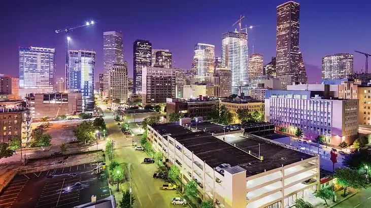 Safe and Convenient Overnight Parking in Downtown Houston