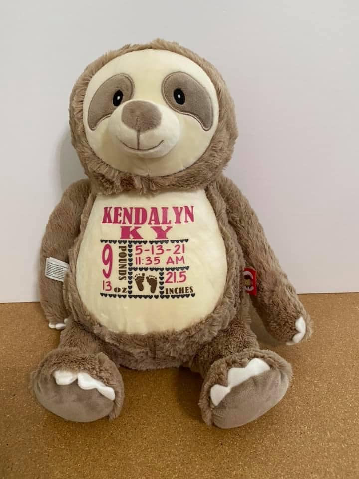 Thumbnail: Birth Announcement Sloth (short legged)
