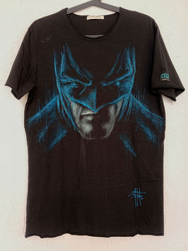 Batman T Shirt disegnata a mano