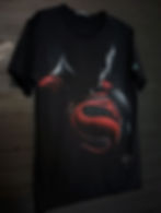 Tshirt personalizzata dipinta a mano "Superman S"