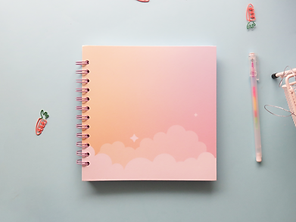 Cuaderno cuadrado Nubes