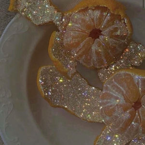 Luxury Communication & Social Intelligence