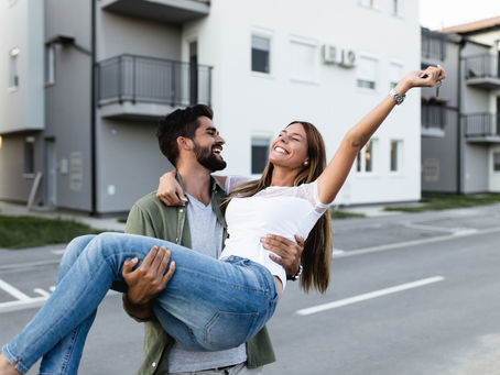 Buy and Sell Hamilton