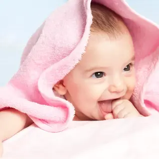 Pourquoi faire appel à un photographe professionnel pour une séance photo bébé ?