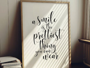 Review A smile is the prettiest thing you can wear poster