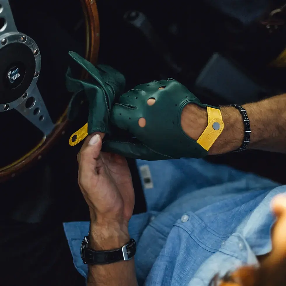 leather-driving-gloves-green-yellow.webp